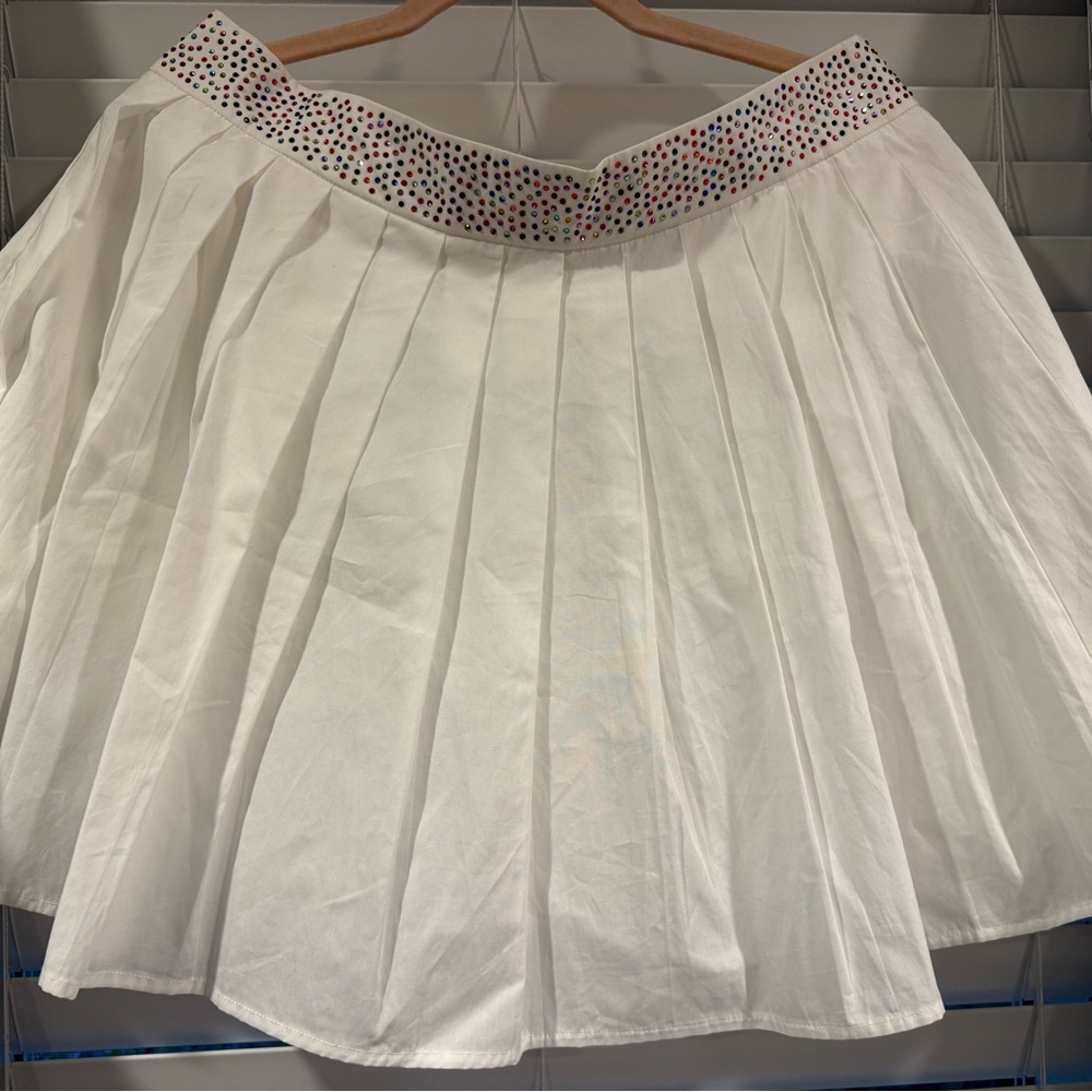 QUEEN OF SPARKLES White Pleated Skater Skirt with Rhinestone Waistband